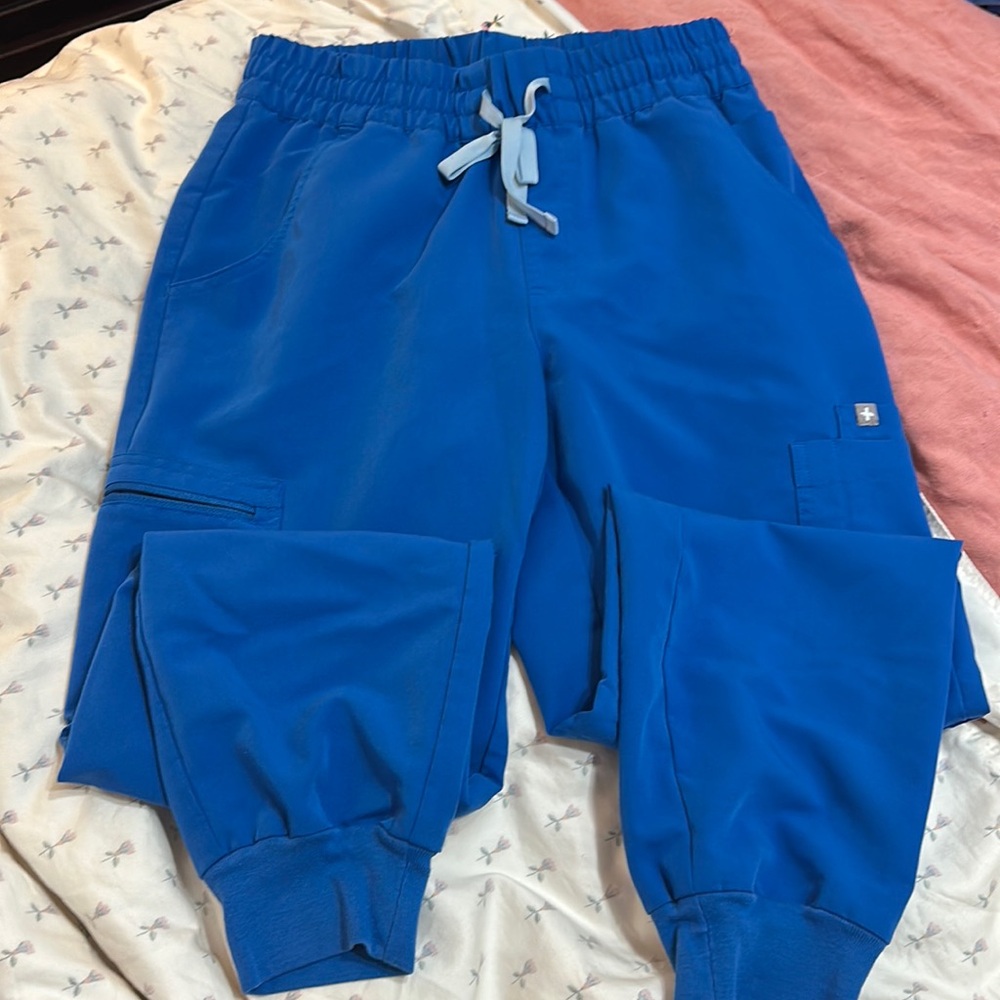 FIGS Uman Joggers - Petite Length/High Waist. Royal Blue